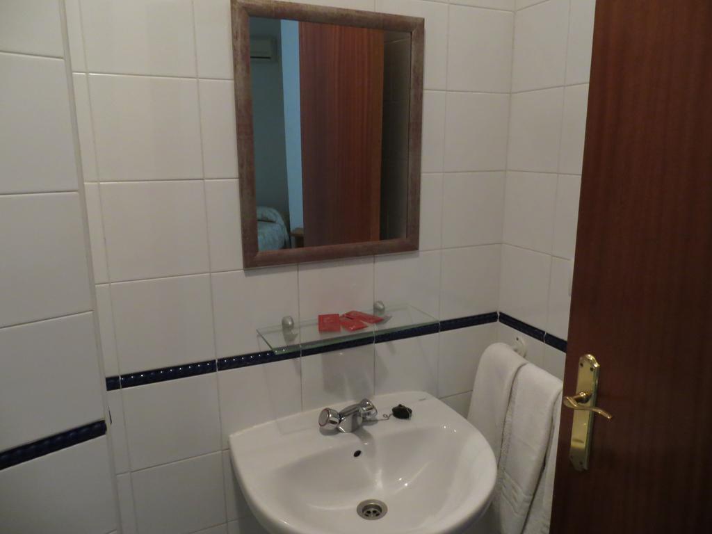 Hostal Galicia 돈베니토 외부 사진