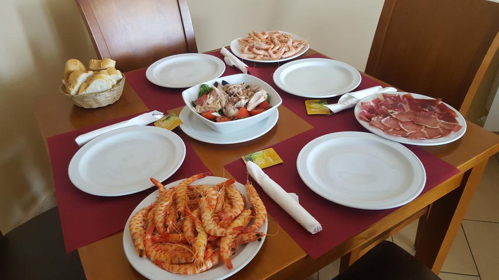 Hostal Galicia 돈베니토 외부 사진